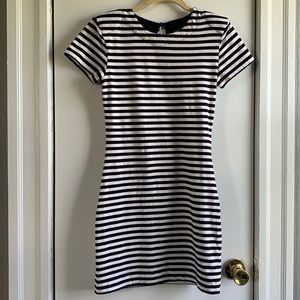 French Connection dress. Size 4.